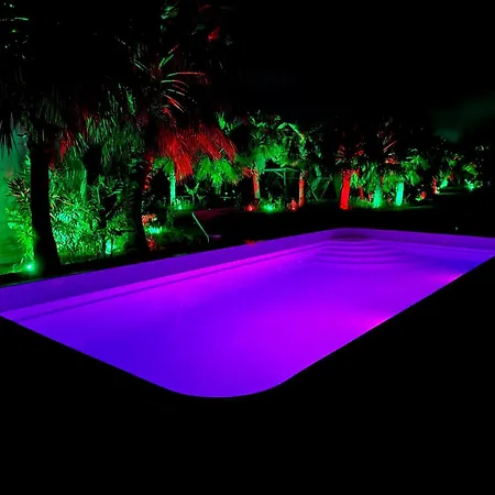 In Out Resorts Campismo de Luxo